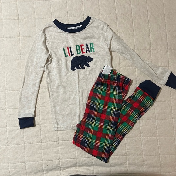 dearfoams Other - Dwarfisms cozy comfort pajamas kid